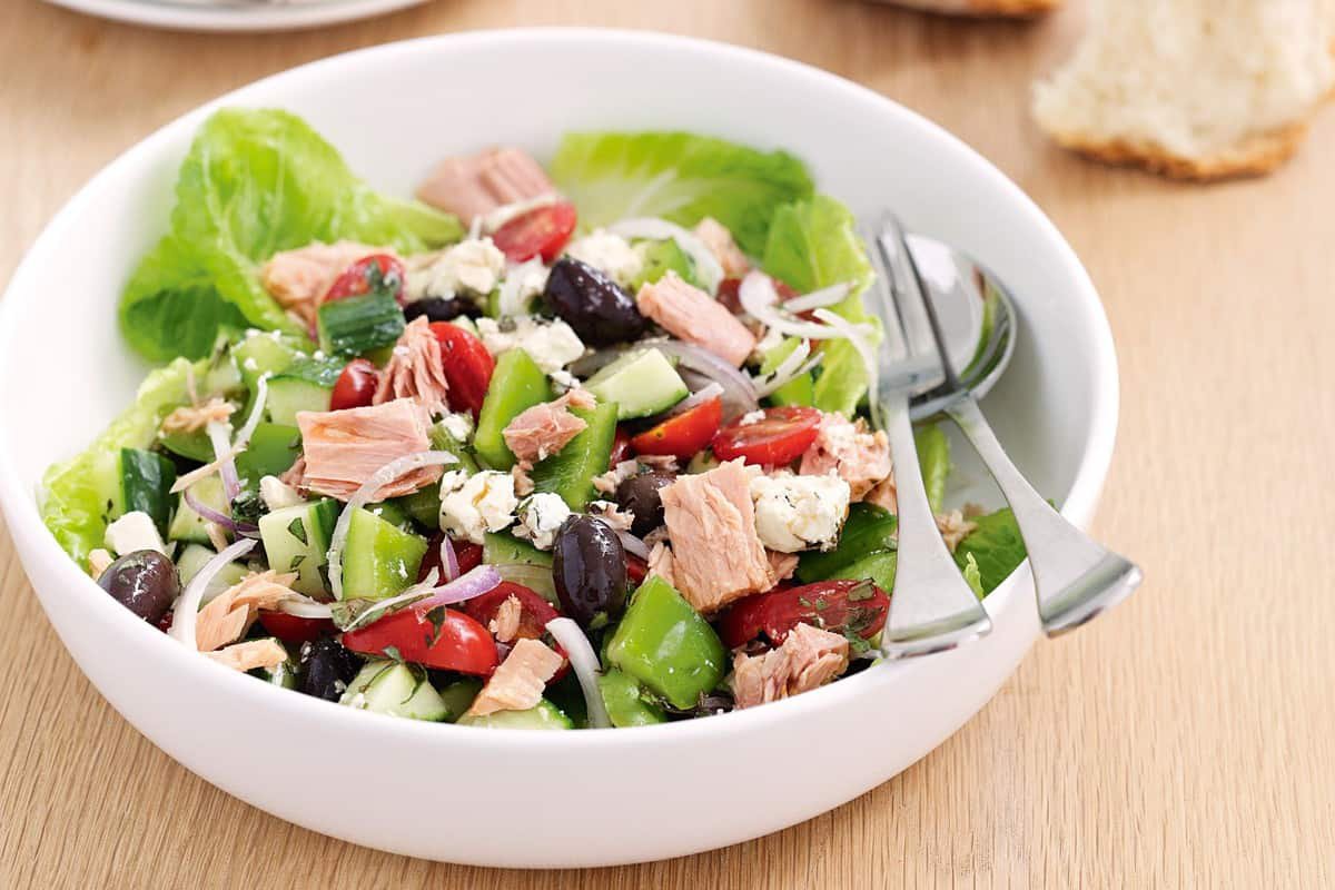 A69. salat cá ngừ ngầm dầu Tuna Salad in oil